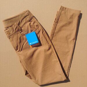 NEW WITH TAGS Columbia Active Fit Skinny Leg Pants Size 4 Camel Brown UP…